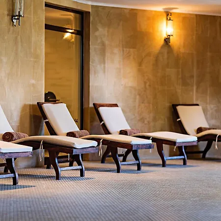 Hotel The Cliff And By Flat Mаnаger Obzor