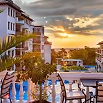 The Cliff And By Flat Mаnаger 4* ابزور