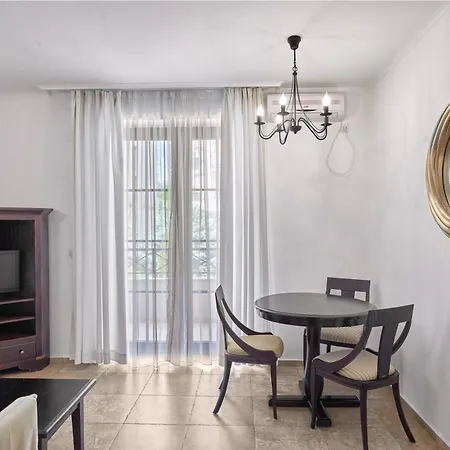 тhe Cliff Bay And 4* ابزور