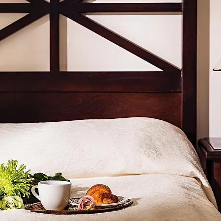 The Cliff And By Flat Mаnаger Szálloda Obzor