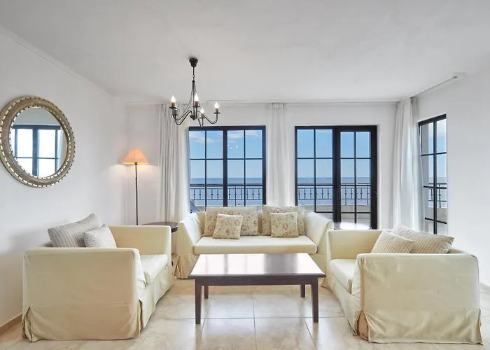 The Cliff And By Flat Mаnаger Hotel 4*