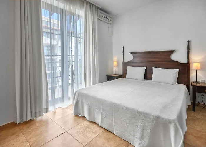 Hotel The Cliff And By Flat Mаnаger Obsor